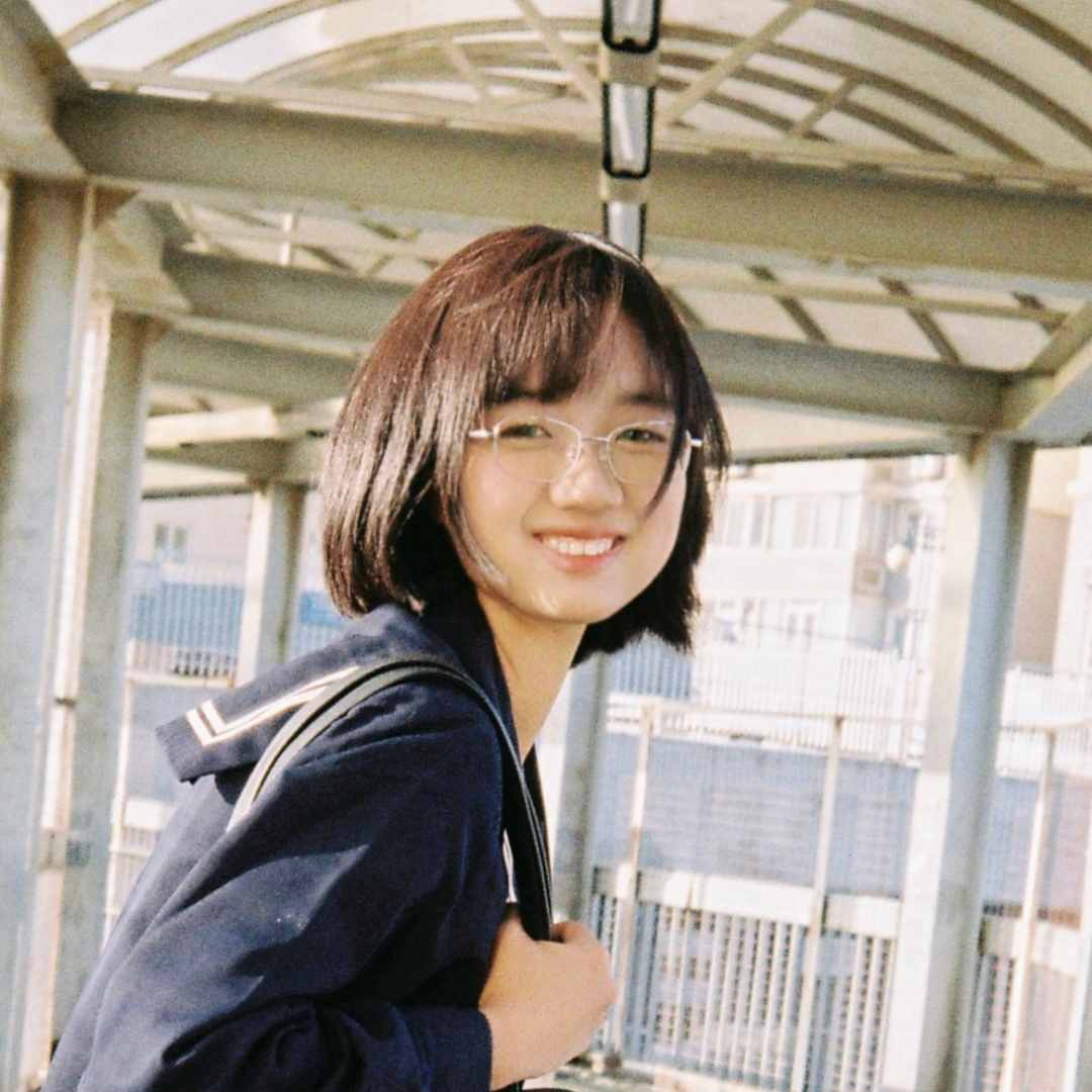 A photo of research assistant Jiaer Shao